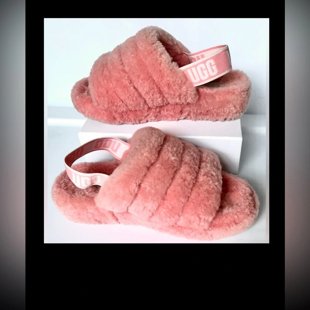 UGG Cora Fluff Yeah Slides Sheepskin with Elastic Logo Strap in Coral Pink Sz. 7